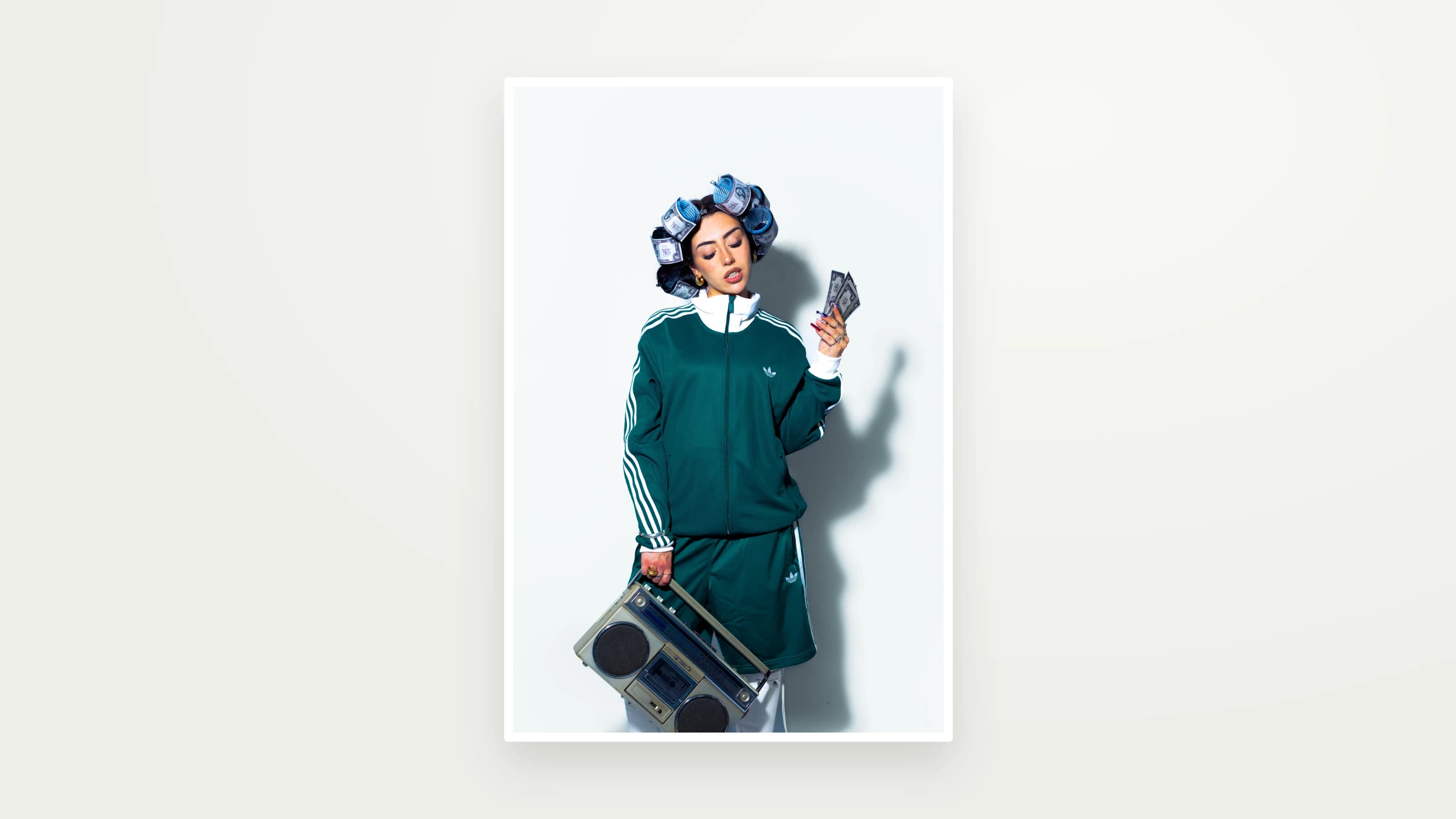 Riri2k — BLING BLING · promotional portrait